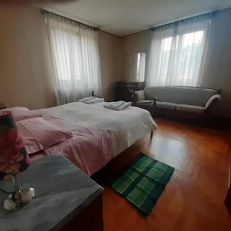 Casa Meme